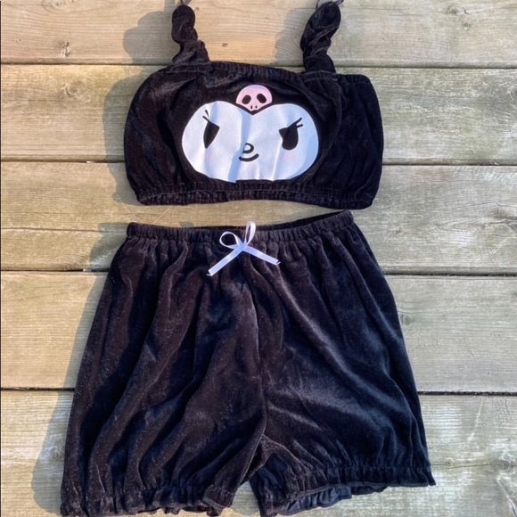 KUROMI LINGERIE PLUSH EAR SET - Picture 5 of 6